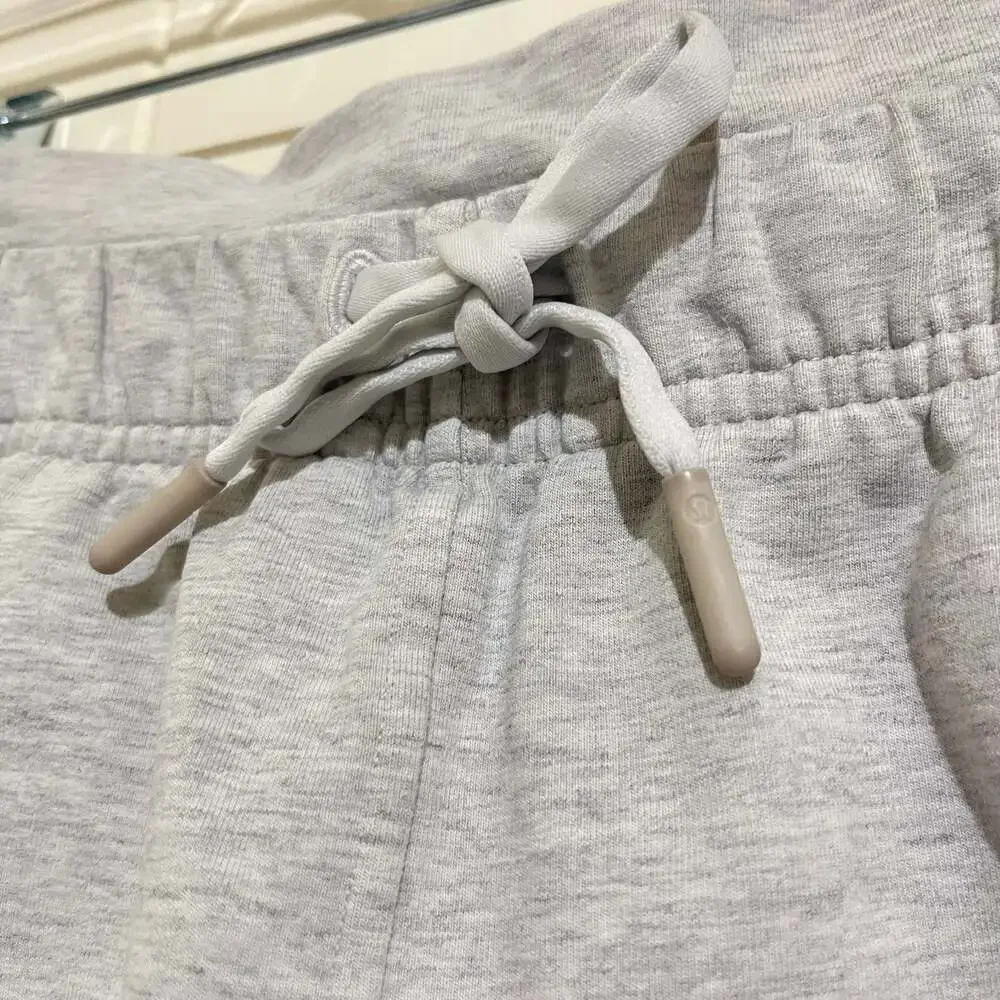 Lululemon Inner Glow Short 3